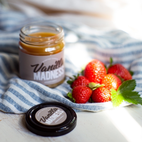 Vanilla Madness scented natural beeswax candle, jar