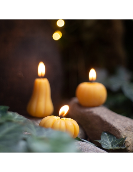 Natural Beeswax Ornamental Candle - Halloween Pumpkin wavy