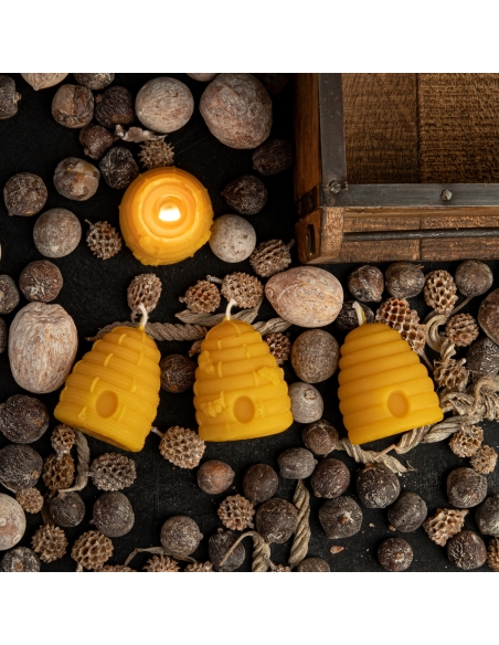 Natural Beeswax Candle - Swarm, Knitted Hive